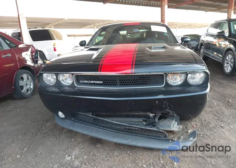 2013 Dodge Challenger Rallye Redline from USA, damaged, VIN 2C3CDYAG0DH562756
